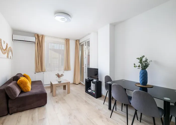 Appartement Akacfa Centrum - Cosy
